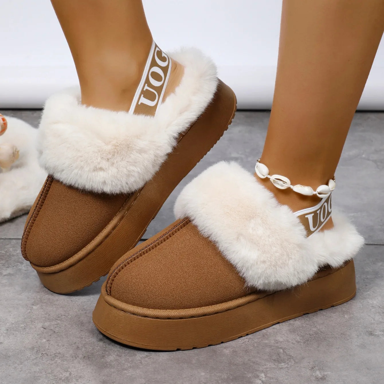 Papuci dama cu platforma din piele intoarsa – sandale casual confortabile pentru exterior