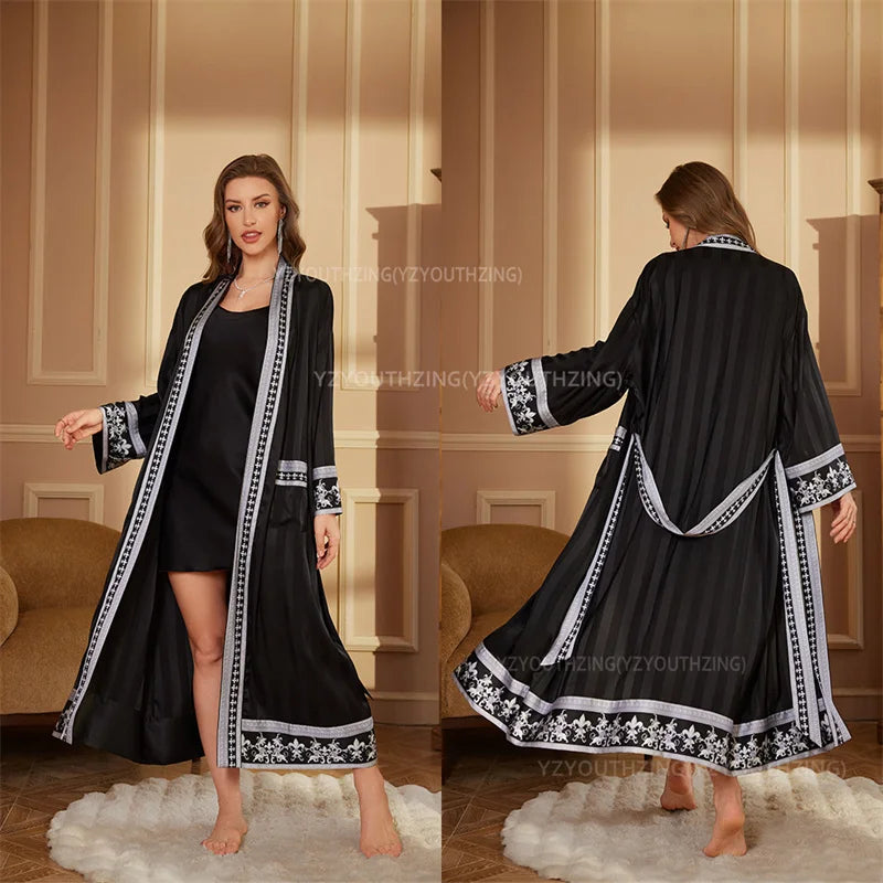 Halat barbati satin kimono – elegant cu imprimeu baroc pentru casa si relaxare