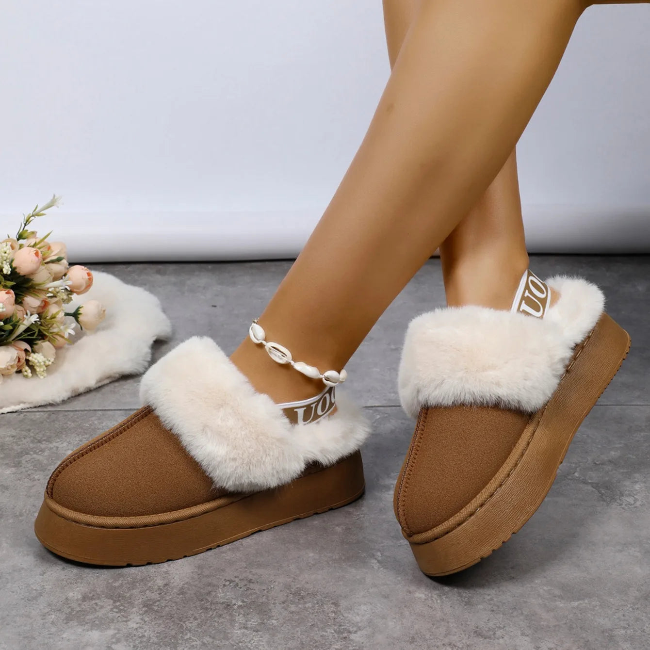 Papuci dama cu platforma din piele intoarsa – sandale casual confortabile pentru exterior